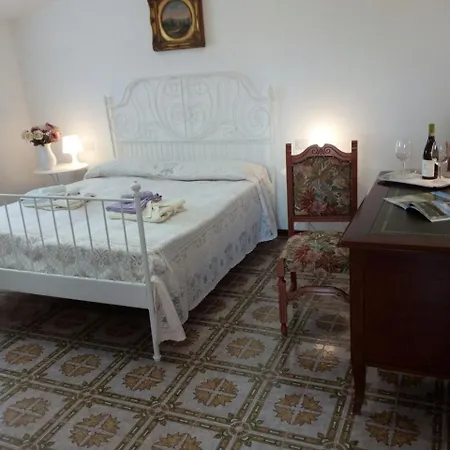 בית חווה Le Vigne Di Clementina Fabi In